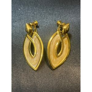 Vintage Napier Gold Tone Tension Screw Back Clip On Earrings Textured Oval Drops